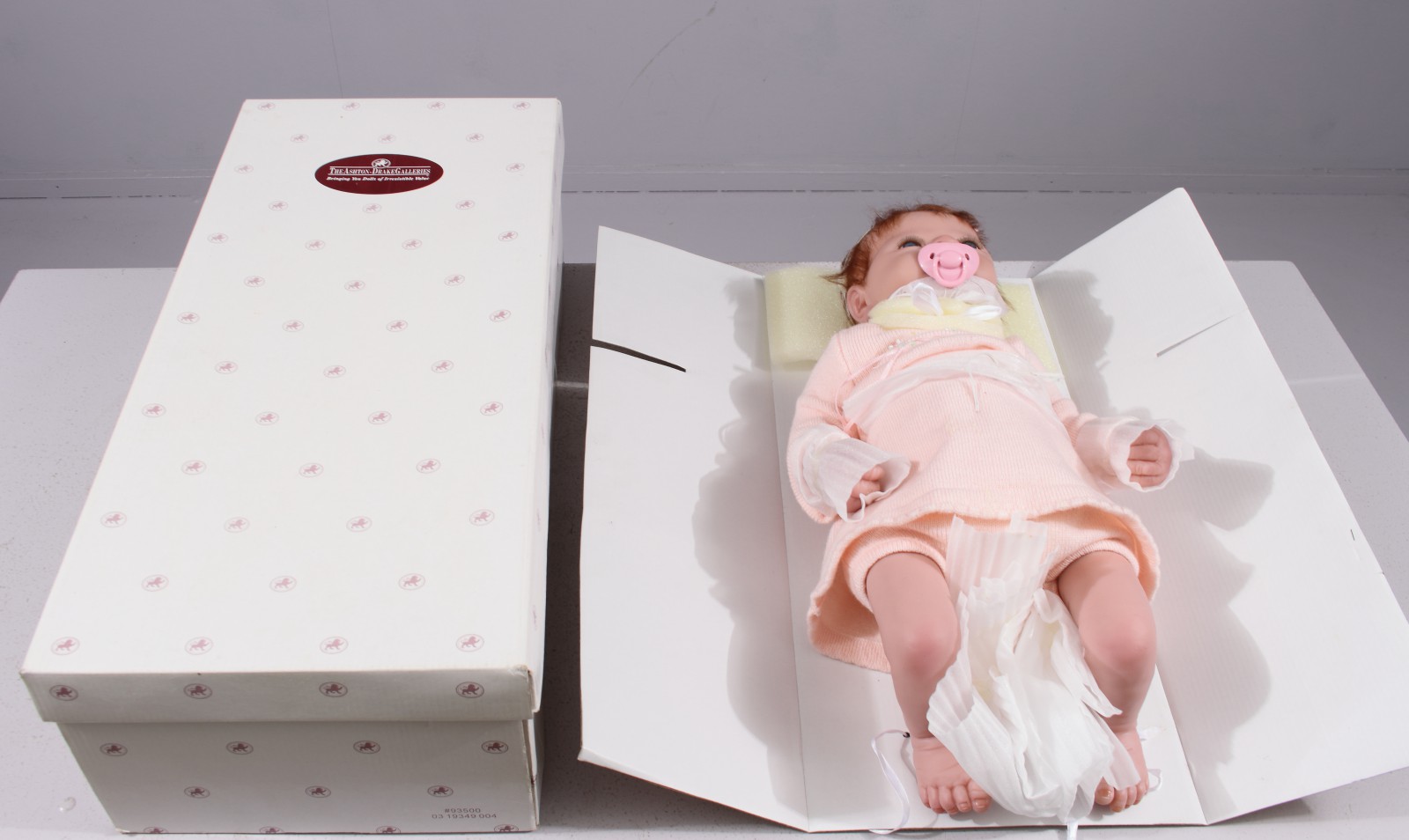 THE ASHTON-DRAKE GALLERIES - WELCOME HOME, BABY EMILY DOLL